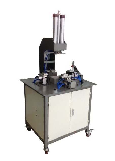 97彩盒壓泡機在包裝行業中的用途