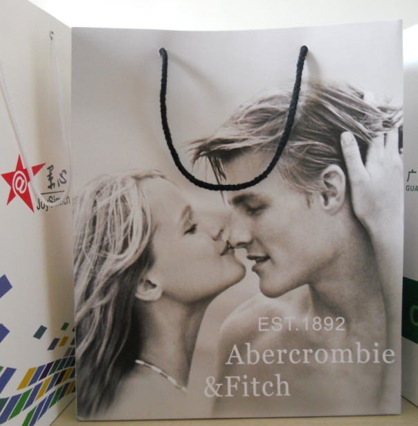 廣州的紙袋供應商，紙袋制作過程，紙袋工藝