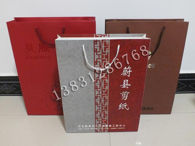 環保紙袋廠家，優質手提紙袋訂做加工