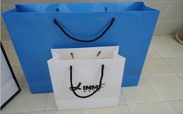 供應梅州廣告傘手提袋紙杯