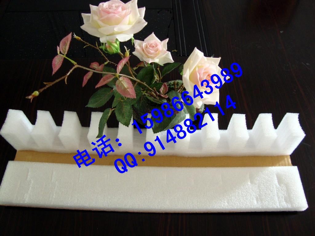 供應深圳珍珠綿，PE包裝、、托盤、內托