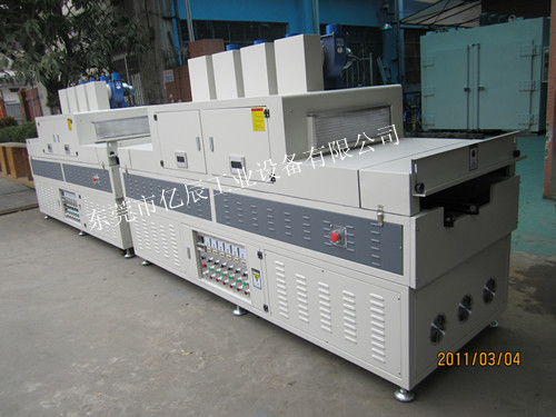 東莞東坑UV機(jī)廠家。東莞東坑UV光固機(jī)報(bào)價(jià)，東莞東坑UV固化