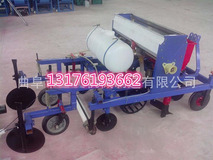 噴藥覆膜機 地膜覆蓋機 覆膜機廠家直銷