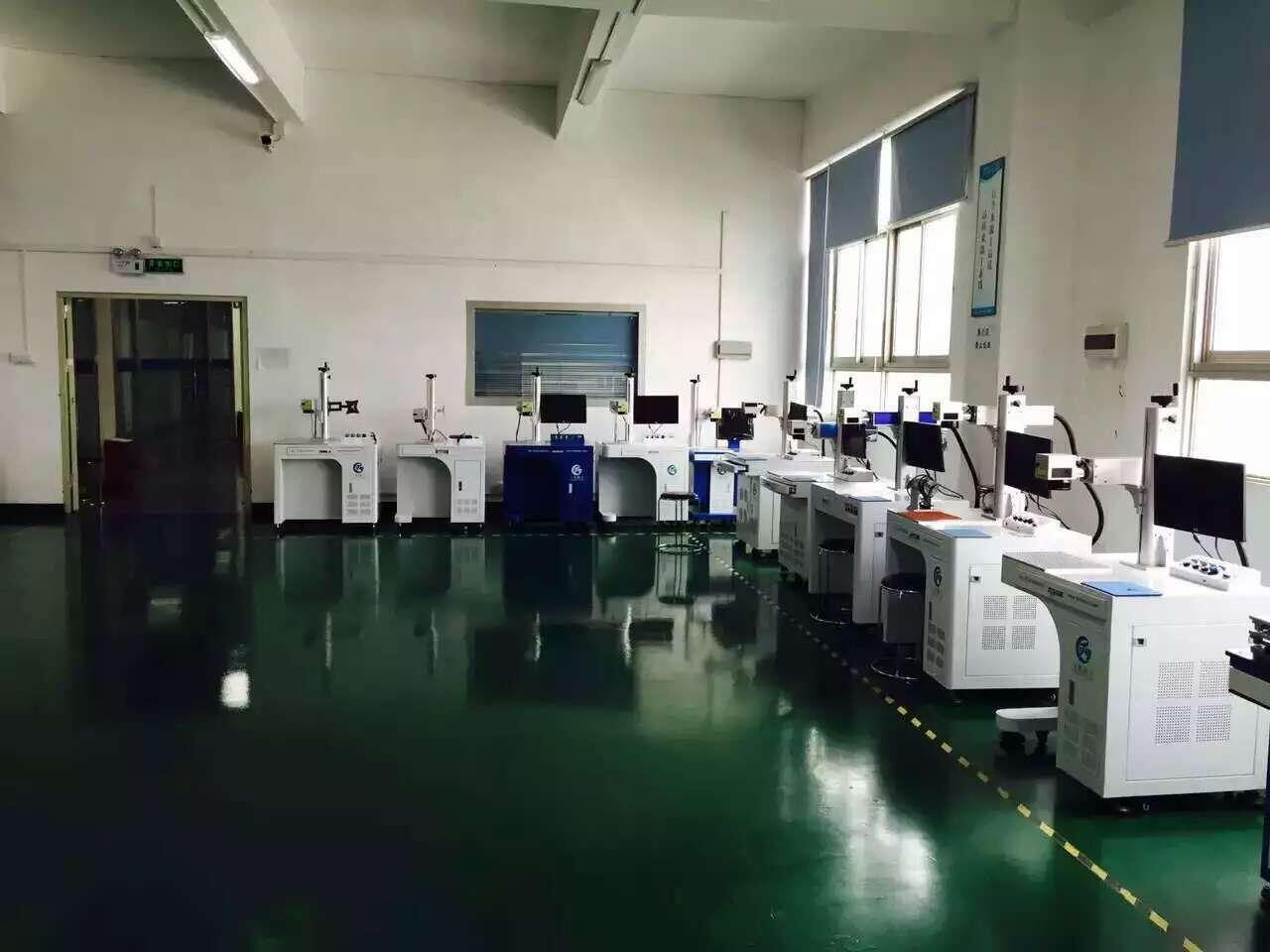 供應(yīng)中山PCABS料激光噴碼機(jī)中山塑膠激光打標(biāo)機(jī)