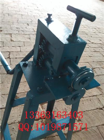 供應上下調(diào)節(jié)式雙輪立式鐵皮保溫專用白鐵板滾邊機 軋邊機 壓痕機