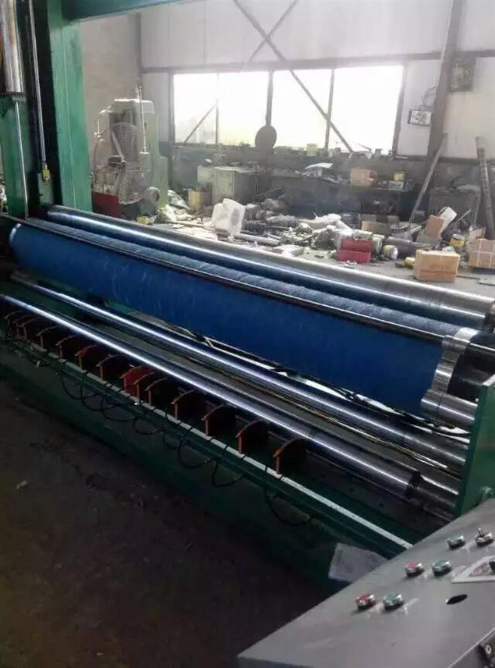 表面卷曲塑料薄膜分切機(jī)全自動(dòng)分切復(fù)卷機(jī)結(jié)構(gòu)示意圖