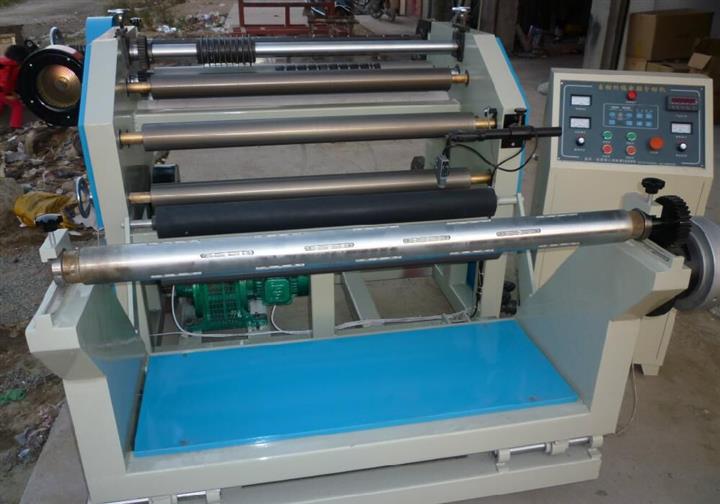 全自動(dòng)鍍鋁膜分切機(jī)，光電跟蹤PE壓延膜分切機(jī)