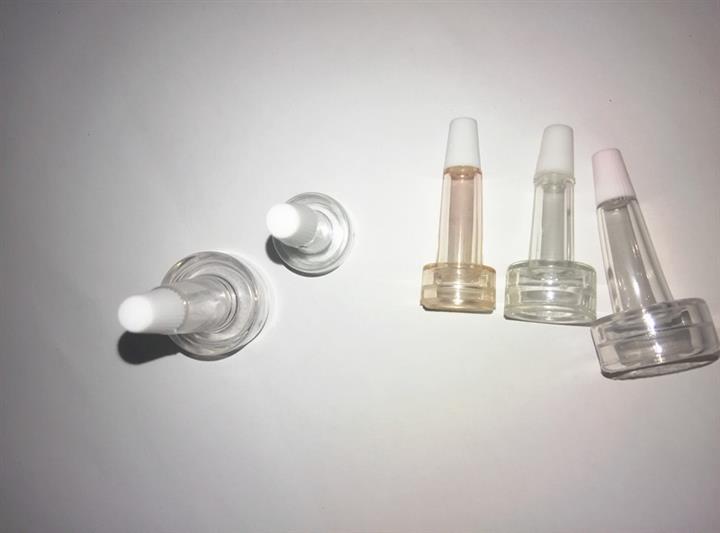 廠家直銷精油瓶專用喇叭滴頭，配螺紋口